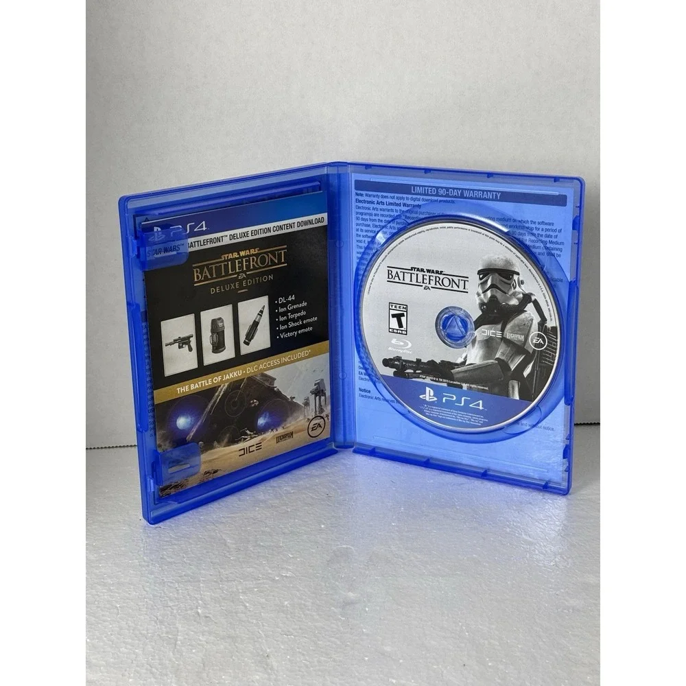 Star Wars Battlefront -- Deluxe Edition‎ (Sony PlayStation 4, 2015)